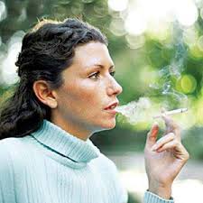 .jpg - مصرف سیگار در زنان