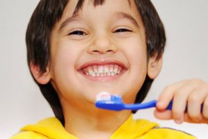 ba2747 300x200 - کاهش پوسیدگی دندان کودکان