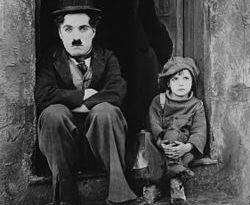 250px Chaplin The Kid edit 250x205 - تصاویر متحرک در چه زمانی وارد صنعت فیلمسازی شد