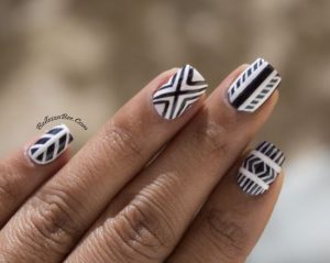 Best-Black-And-White-Nail-Arts-6