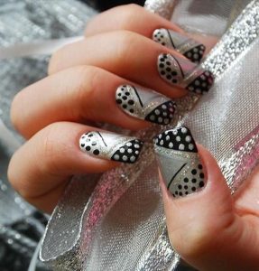 Prom-Nail-Designs-Black-and-Silver