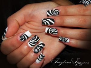 black and white nail designs 20150417070357 5530b05d6b598 300x225 - طراحی ناخن
