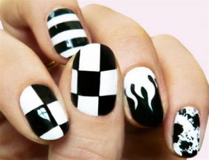 black and white nail ideas 300x230 - طراحی ناخن