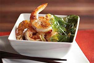 fried shrimp 304x205 - طرز تهیه ی میگو سوخاری با اسفناج