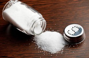 hhh1272 effects salt 310x205 - مصرف زیاد نمک و مضرات آن