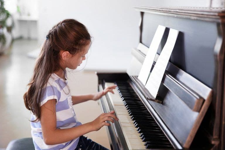 photo 2021 12 25 14 50 24 - اشتباهات رایج افراد مبتدی در یادگیری پیانو